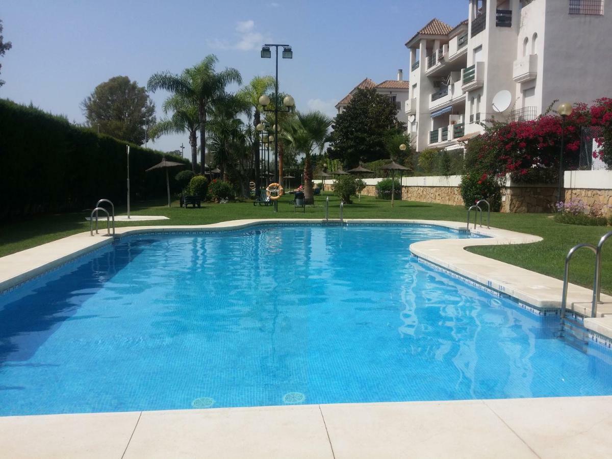 Apartamento Playa - Puerto Banus Marbella Esterno foto